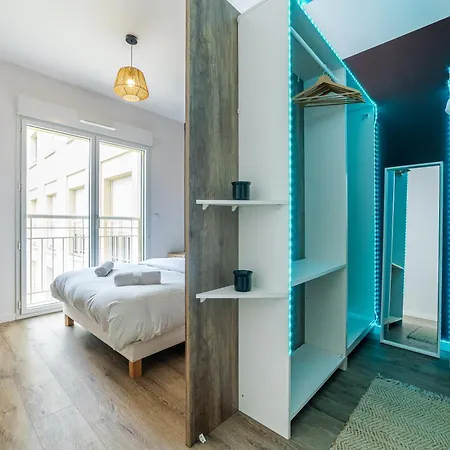 Chic & Cosy - Private Parking - Between Paris & Disneyland - 5min Trainstation, Big Mall Appartement *